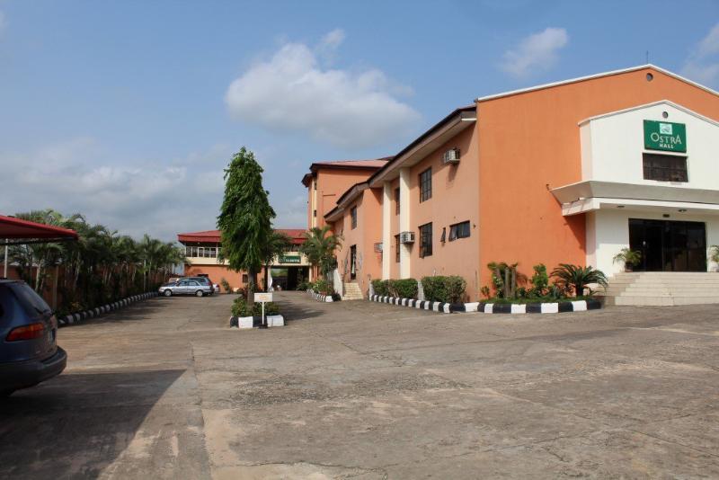 Ostra Hotels Bale Akiosi Exterior photo